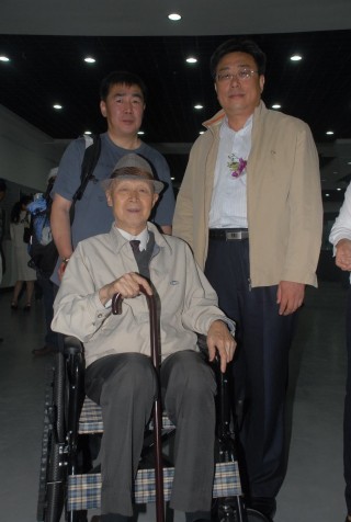与毕可官先生在一起